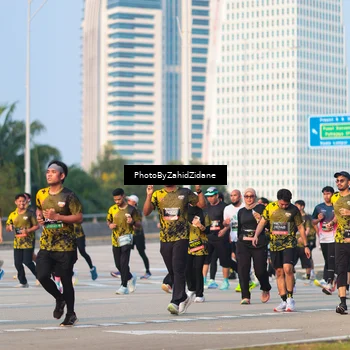 Runner Photo 6709568