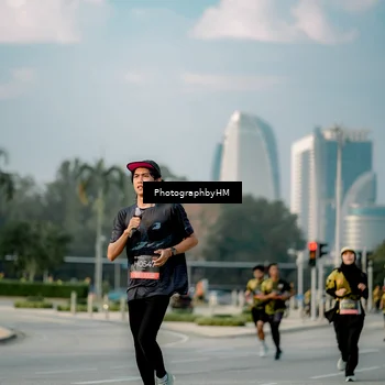 Runner Photo 6709570