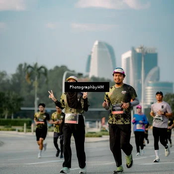 Runner Photo 6709572