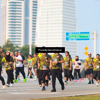 Runner Photo 6709573