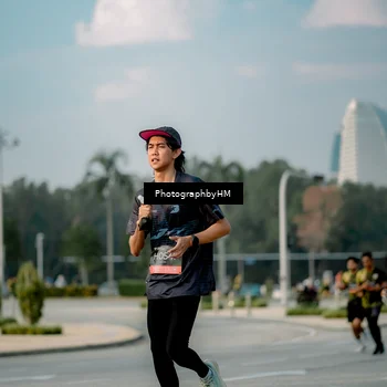 Runner Photo 6709585