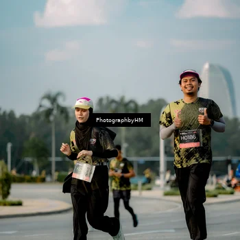 Runner Photo 6709594