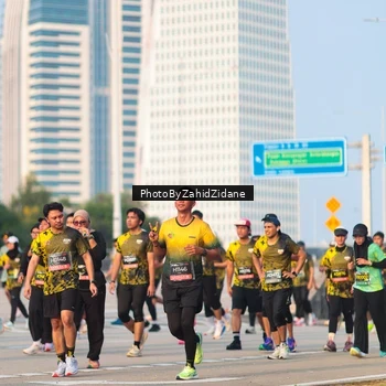 Runner Photo 6709604
