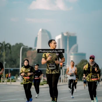 Runner Photo 6709618