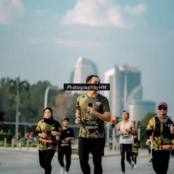 Runner Photo 6709622