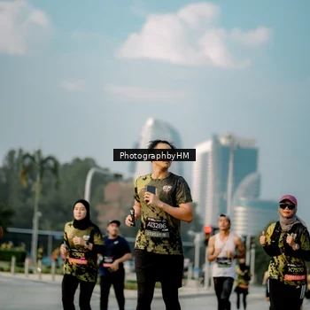 Runner Photo 6709623