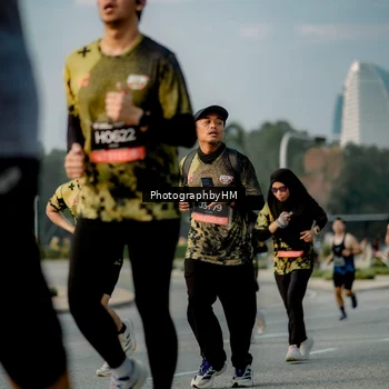 Runner Photo 6709642