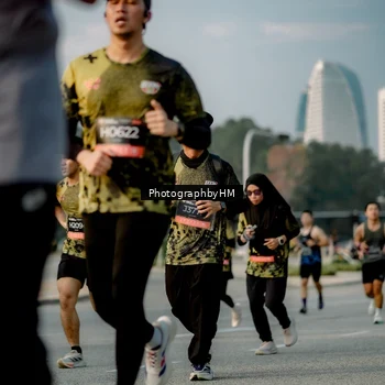 Runner Photo 6709643