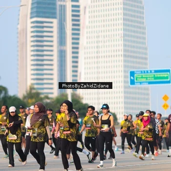 Runner Photo 6709673
