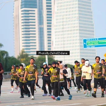 Runner Photo 6709686