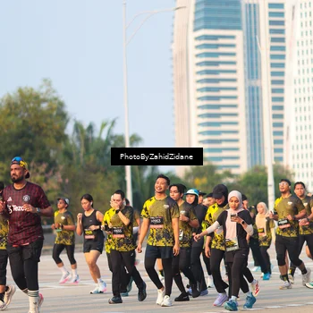 Runner Photo 6709703