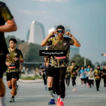 Runner Photo 6709706