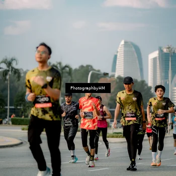 Runner Photo 6709724