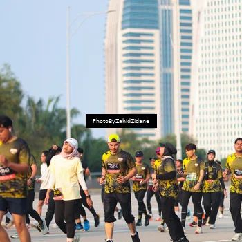 Runner Photo 6709755