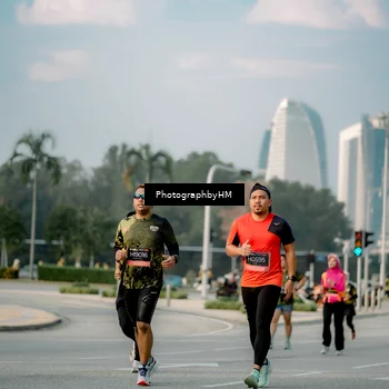 Runner Photo 6709787