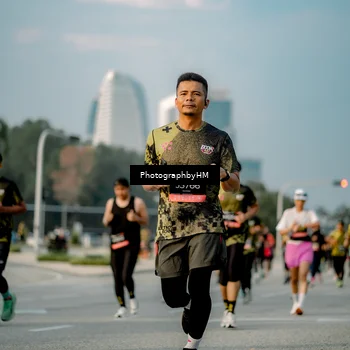 Runner Photo 6709848