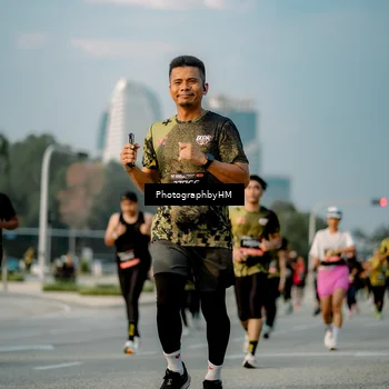 Runner Photo 6709851
