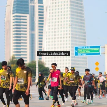 Runner Photo 6709855