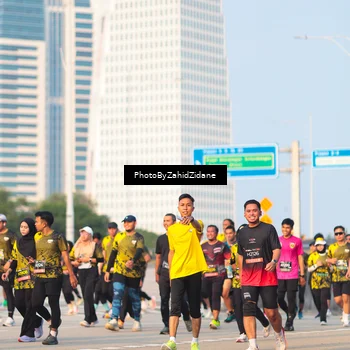 Runner Photo 6709886