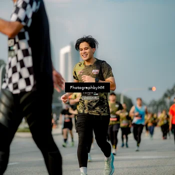 Runner Photo 6710468