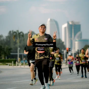 Runner Photo 6710495