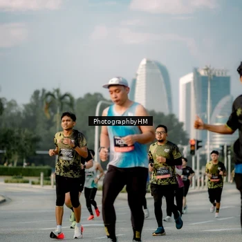 Runner Photo 6710537