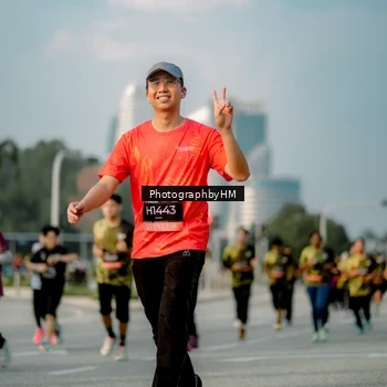 Runner Photo 6710549