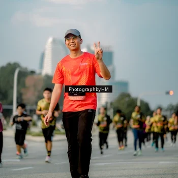 Runner Photo 6710551