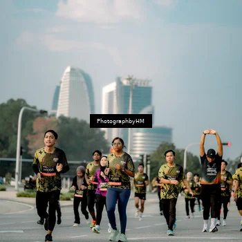 Runner Photo 6710564