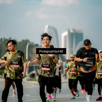 Runner Photo 6710619
