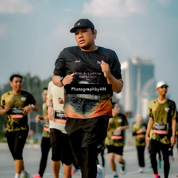 Runner Photo 6710630