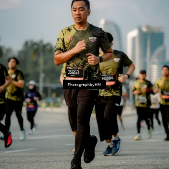 Runner Photo 6710643