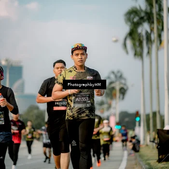 Runner Photo 6710653