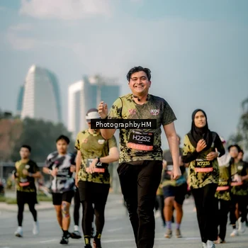 Runner Photo 6710667