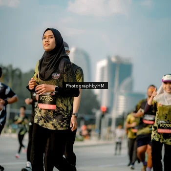 Runner Photo 6710673