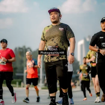 Runner Photo 6710707