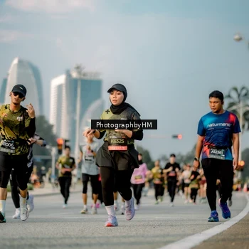 Runner Photo 6710708