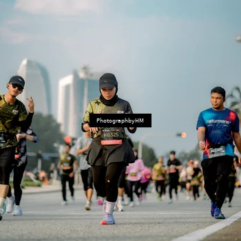 Runner Photo 6710722
