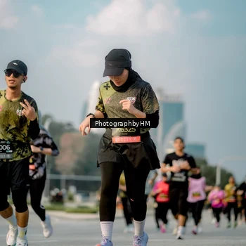 Runner Photo 6710735