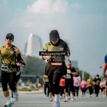 Runner Photo 6710736