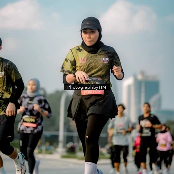 Runner Photo 6710744