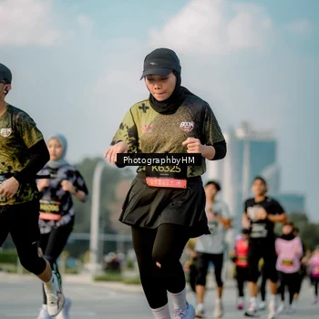 Runner Photo 6710745