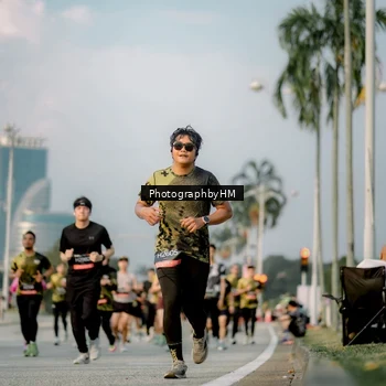 Runner Photo 6710764