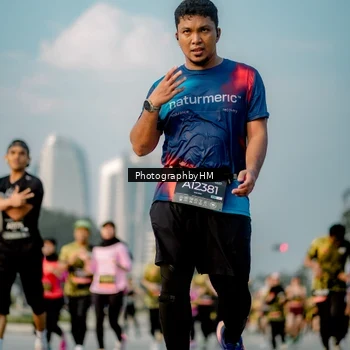 Runner Photo 6710768