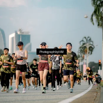 Runner Photo 6710825