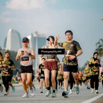 Runner Photo 6710839