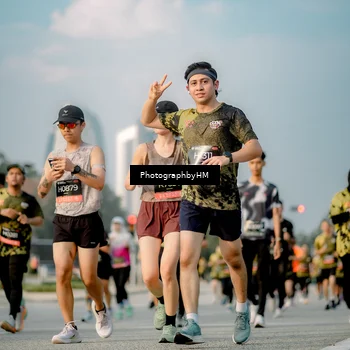 Runner Photo 6710847