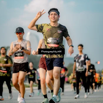 Runner Photo 6710848