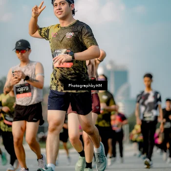 Runner Photo 6710856