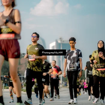 Runner Photo 6710858